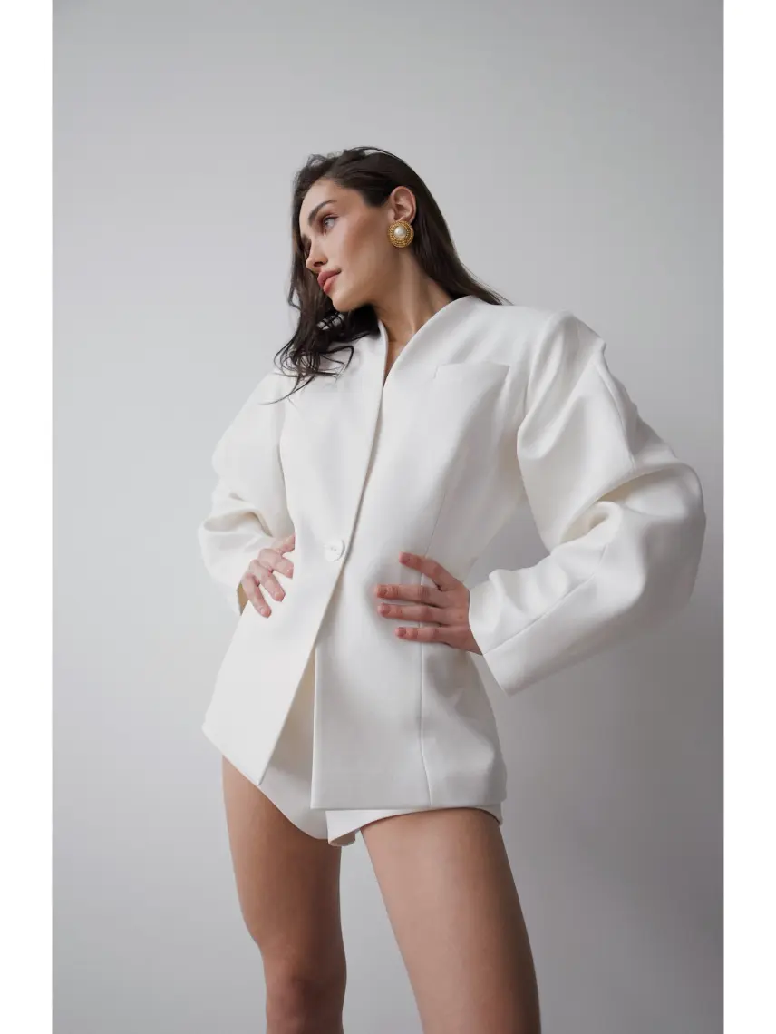 Stash Jachetă Margaret în culoarea laptelui