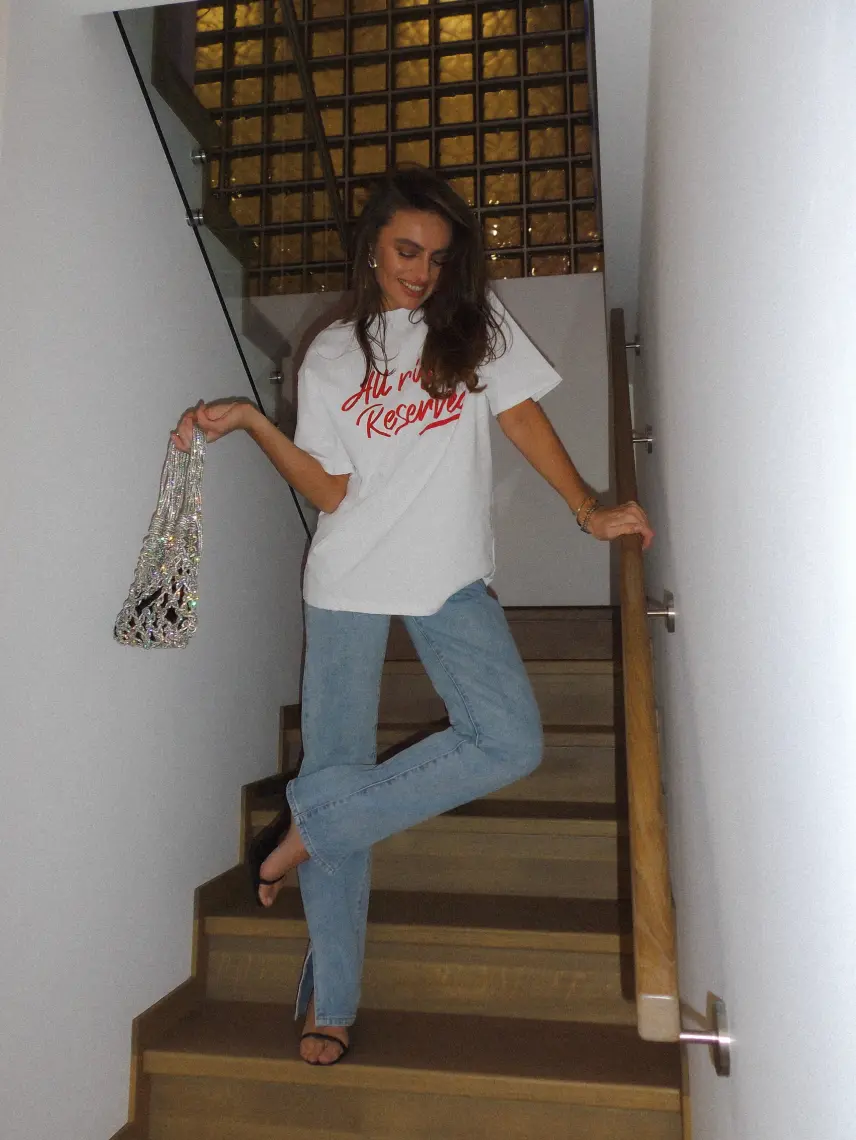 Roar T-SHIRT "ALL RIGHTS RESERVED"