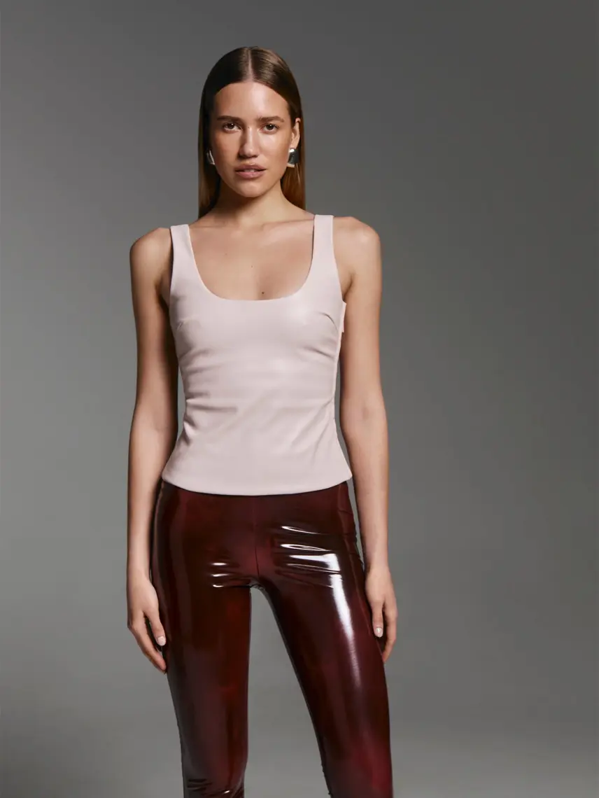 CULTNAKED Baselayer color fard