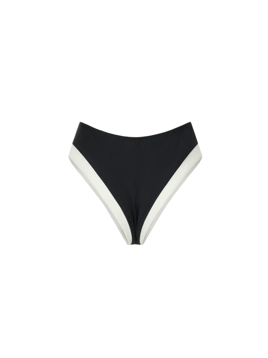 Roar Трусики поза офісом