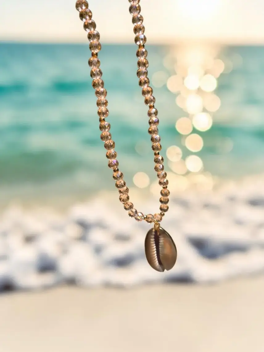 OhSun Belize Shell Necklace – Purple & Gold