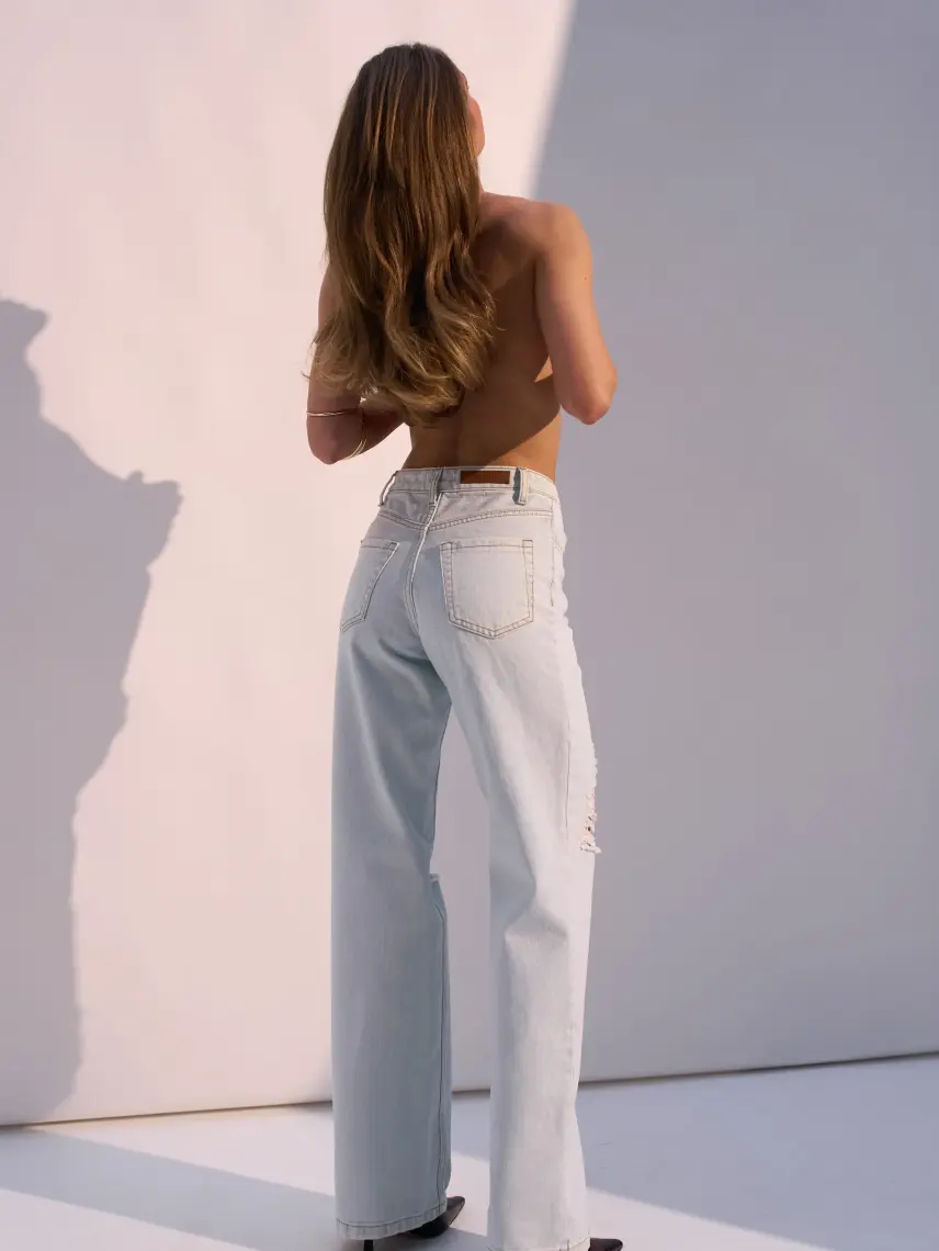 Samadhi Світло-блакитні джинси з рваними деталями